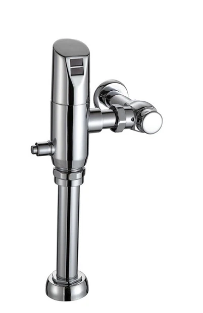 Quel est le temps d'installation d'un robinet de chasse d'eau manuel ?